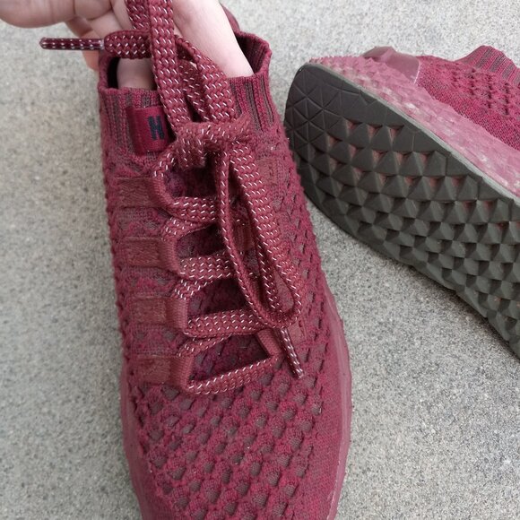 Nobull Mens Size 12.5 Crimson Red Mesh Runner Running Shoes  NoBull Knit Runner Sneaker - Crimson Red Size 5.5